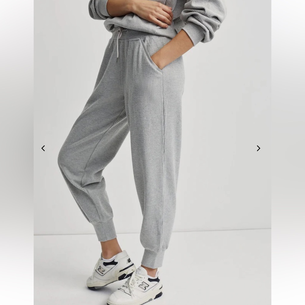 Varley Ascot Sweat Pant, Cord Sweat fabric. Charcoal Grey, Sz. Small